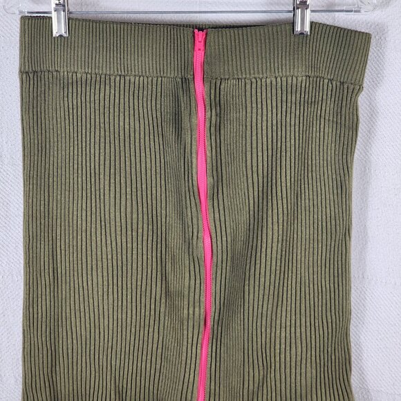 Nicki Minaj Olive Green w/Hot Pink Front Zipper Ribbed Rayon Nylon Skirt Size XL - Picture 7 of 16